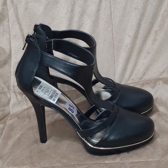 Andiamo brand black and gold heels size 8 1/2 - Picture 3 of 9